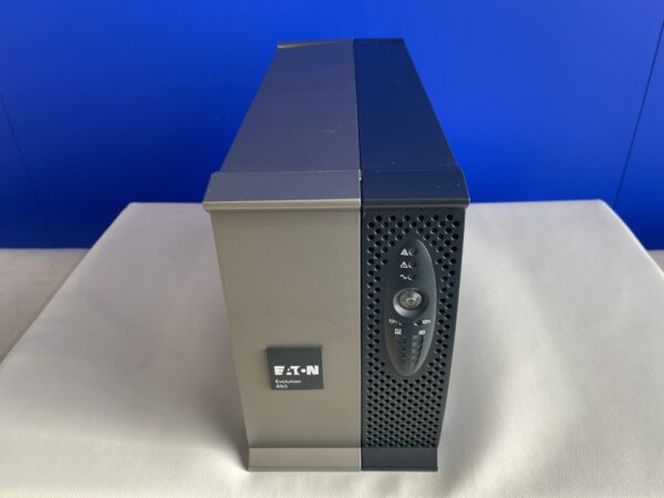 Eaton Evolution 850 Uninterruptible Power System - PN FUE-990844