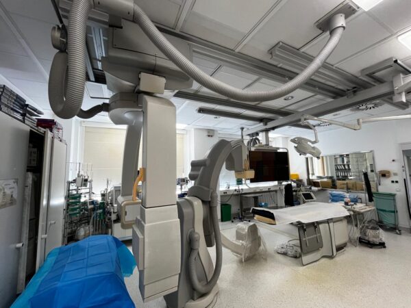 Philips Allura Clarity (Biplanares System) Angiographie-System / Philips Allura Clarity (Biplane) Angiography System