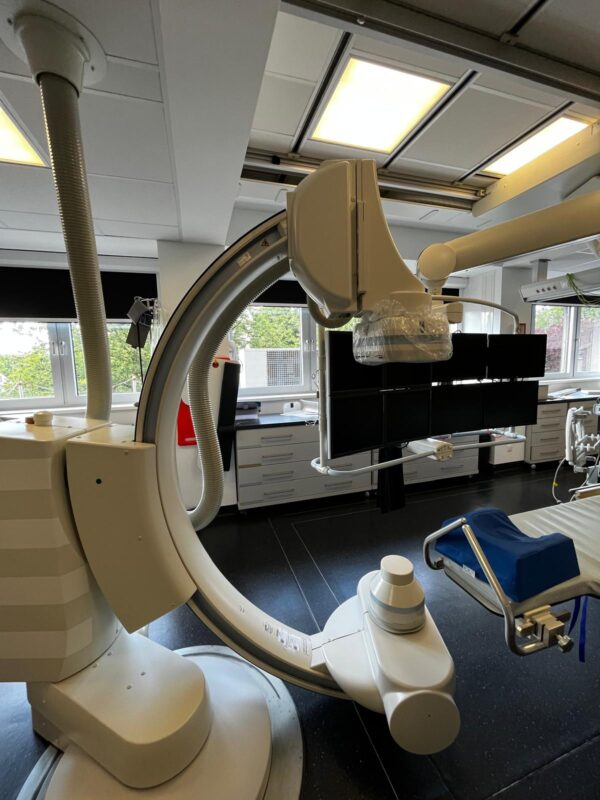 Siemens Artis Zee (Bodenmontiert) Angiographie-System / Siemens Artis Zee (Monoplane Floor) Angiography System