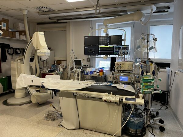 Siemens Artis Zee (Bodenmontiert) Angiographie-System / Siemens Artis Zee (Monoplane Floor) Angiography System