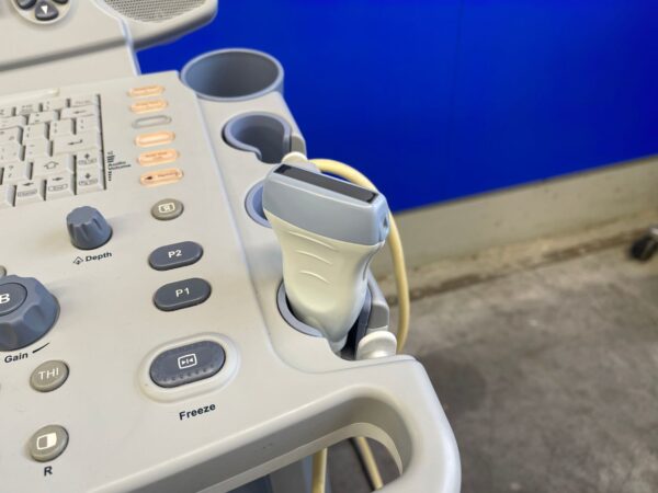 GE HealthCare LOGIQ P5 Ultraschallgerät / GE HealthCare LOGIQ P5 Ultrasound System