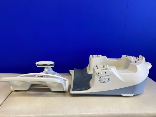 GE HealthCare - 8 Channel Neurovascular Array Coil - 8-Kanal-Neurovaskuläre-Array-Spule - PN 2317115-2 / 103045