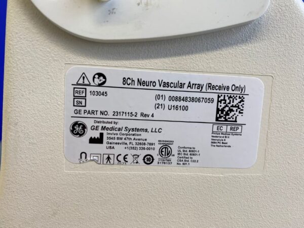 GE HealthCare - 8 Channel Neurovascular Array Coil - 8-Kanal-Neurovaskuläre-Array-Spule - PN 2317115-2 / 103045