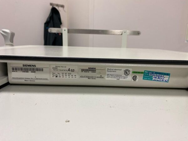 Siemens - Angiography System - Angiographie-Systeme - Artis Zee (Monoplane Floor)
