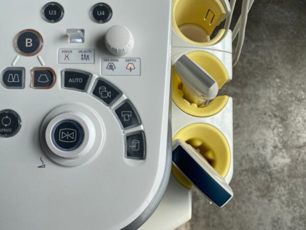 Aloka - Ultraschallgerät - Ultrasound System - ARIETTA  V70