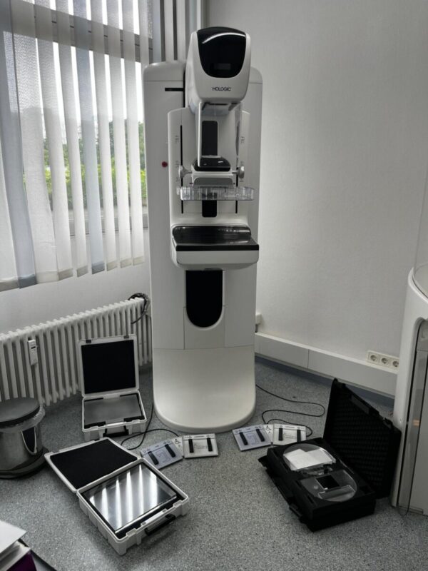 Hologic - Mammography System - Mammographie-System - Selenia Dimensions