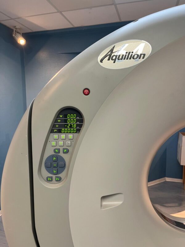 Toshiba - CT-Scanner - CT Scanner - Aquilion - REF TSX-101A