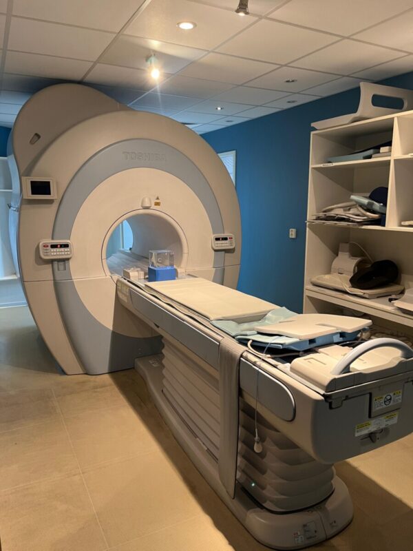 Toshiba - MRT-Scanner - MRI Scanner - Titan Vantage - REF MRT-1504