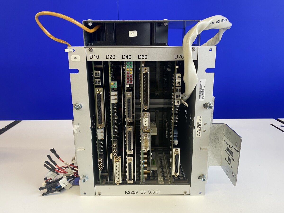 Siemens - Assembly Carrier 6HE 34TE K2259 E5 S.S.U. - Baugruppenträger 6HE 34TE, K2259 E5 S.S.U. - PN 7563799 - 7564060