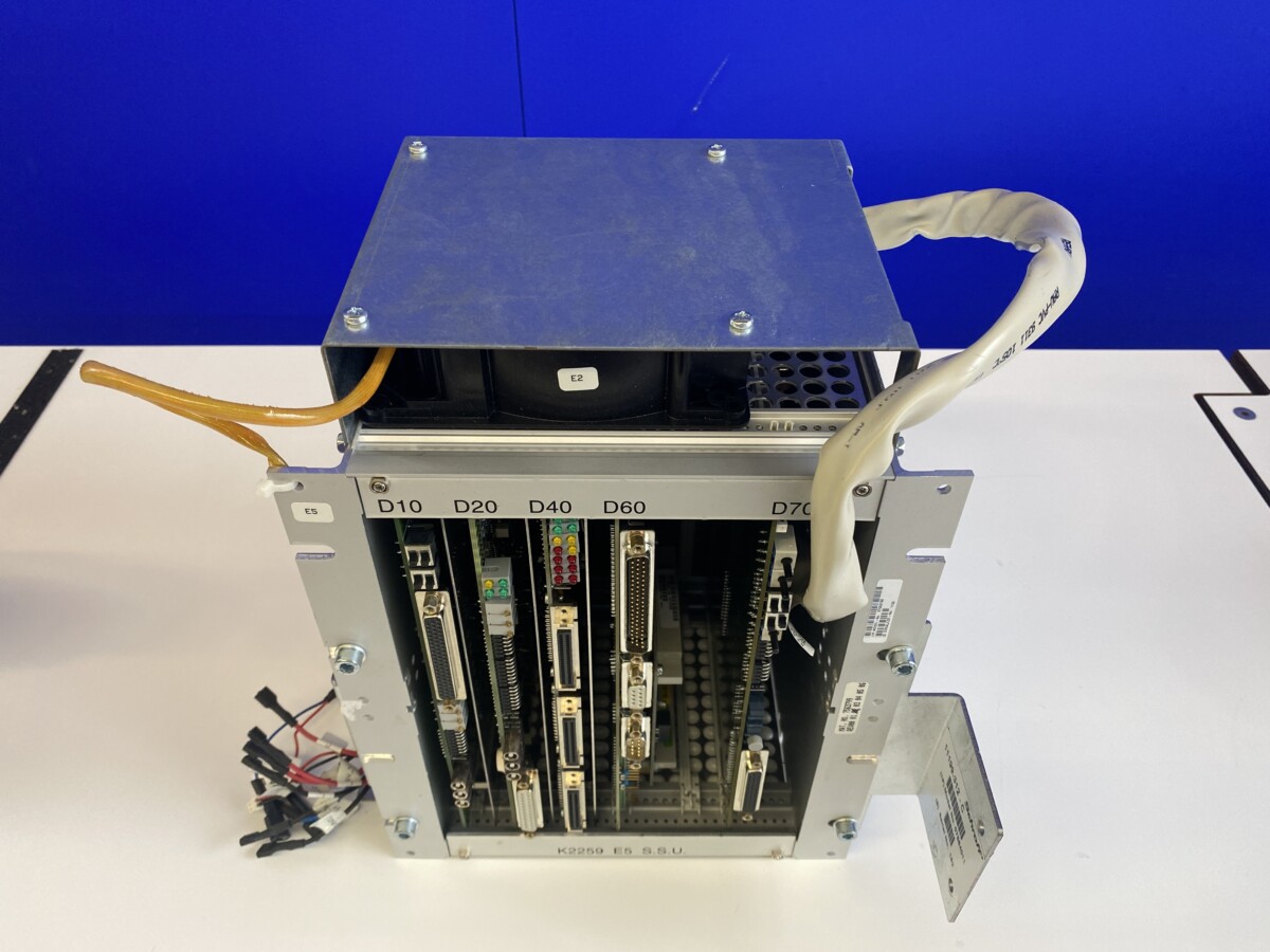 Siemens - Assembly Carrier 6HE 34TE K2259 E5 S.S.U. - Baugruppenträger 6HE 34TE, K2259 E5 S.S.U. - PN 7563799 - 7564060