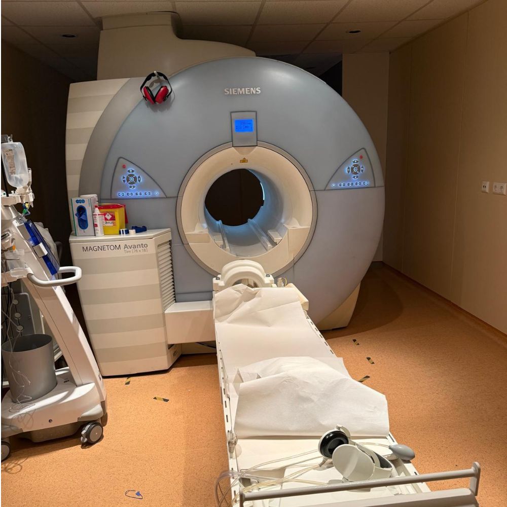 Siemens - MRT-Scanner - MRI Scanner - MAGNETOM Avanto - REF 7391167