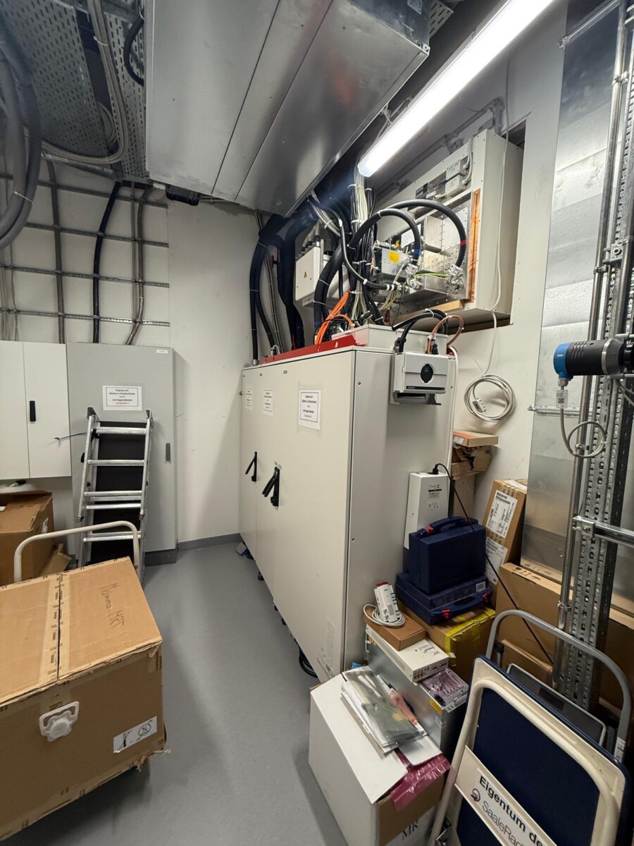 Siemens - MRI Scanner - MRT-Scanner - MAGNETOM Espree - REF 10018165