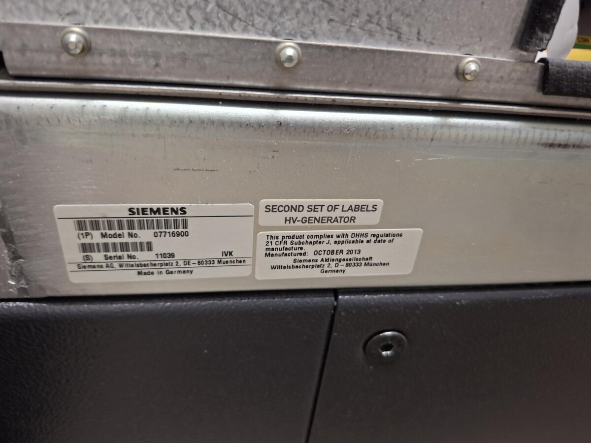 Siemens - Angiographie-System - Angiography System - Artis ZeeGo