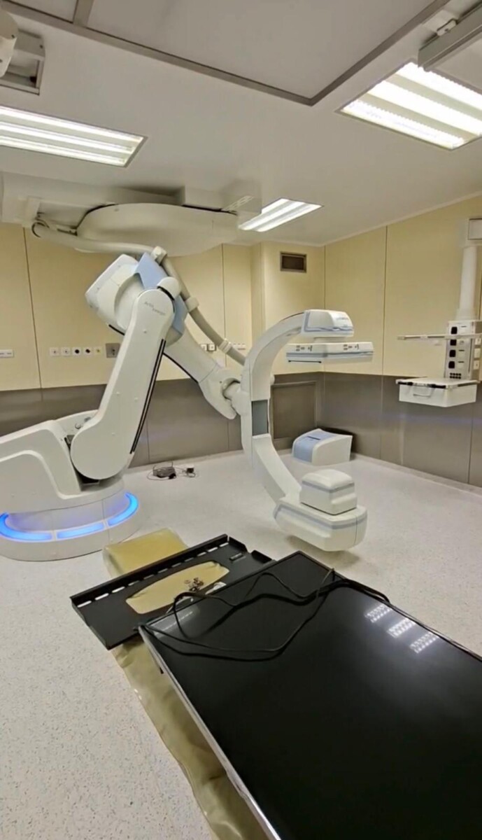 Siemens - Angiographie-System - Angiography System - Artis ZeeGo