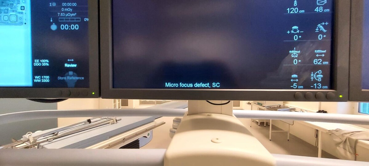 Siemens - Angiography System - Angiographie-System - Artis ZeeGo