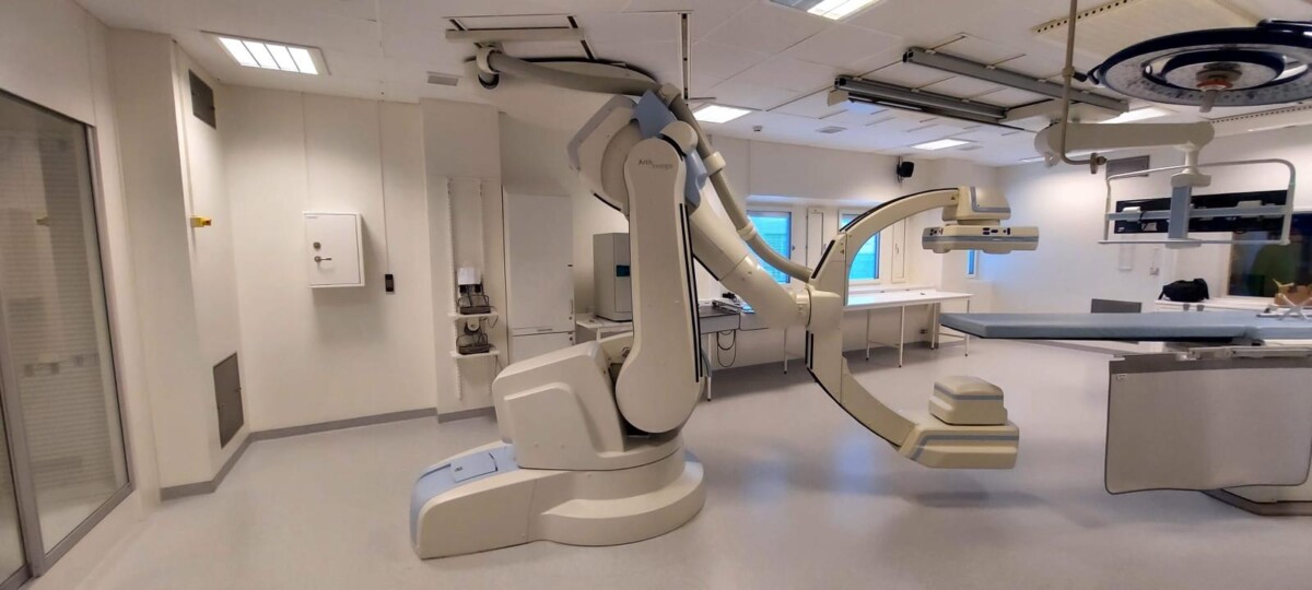 Siemens - Angiography System - Angiographie-System - Artis ZeeGo