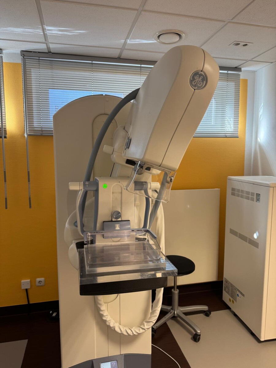 GE HealthCare - Mammographie-System - Mammography System - Senographe Essential - REF 5149752-4