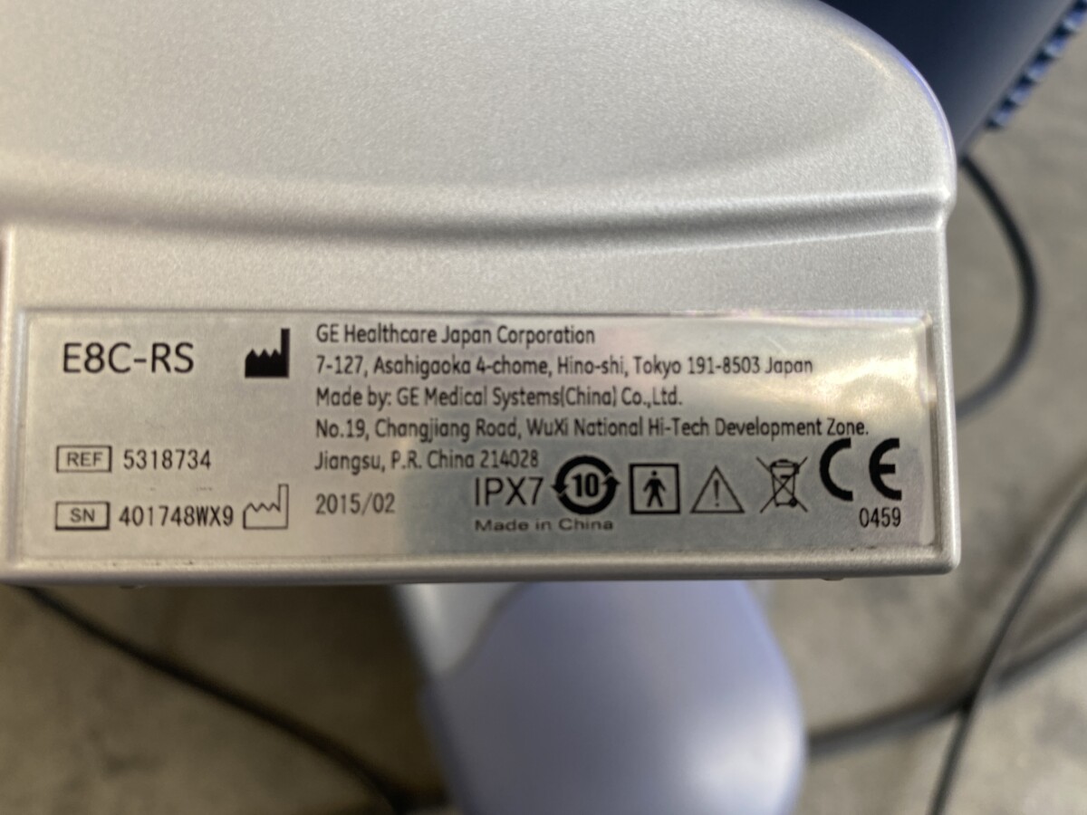 GE HealthCare - Gynäkologisches Ultraschallgerät - Gynecological Ultrasound System - Voluson S8 - REF 5483631