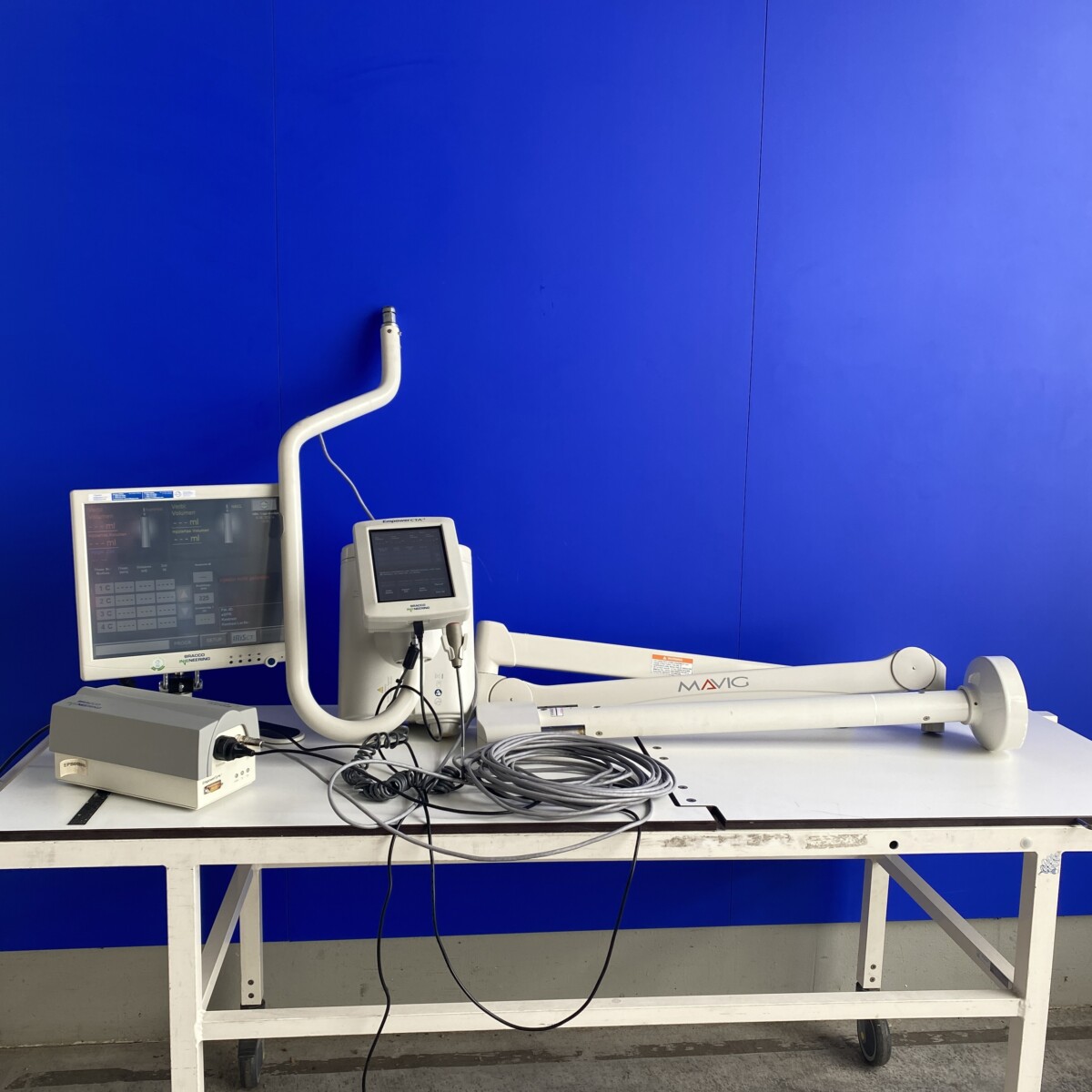 Bracco - EmpowerCTA+ - CT-Kontrastmittelinjektor - CT Contrast Media Injector - REF 017353 - Baujahr 2015