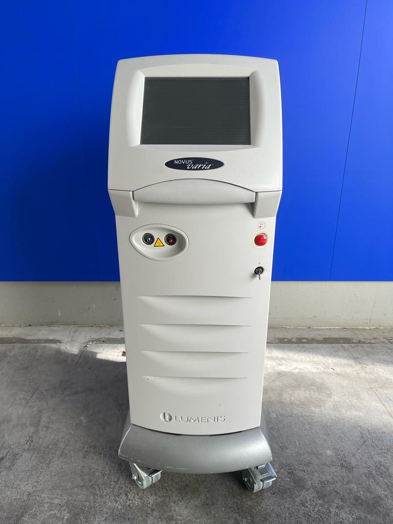 Lumenis - Novus Varia - Multicolor-Photokoagulationslaser - Multicolor Photocoagulator Laser - Baujahr 05/2009