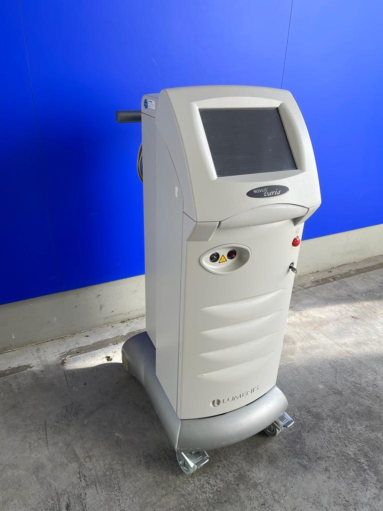 Lumenis - Novus Varia - Multicolor-Photokoagulationslaser - Multicolor Photocoagulator Laser - Baujahr 05/2009