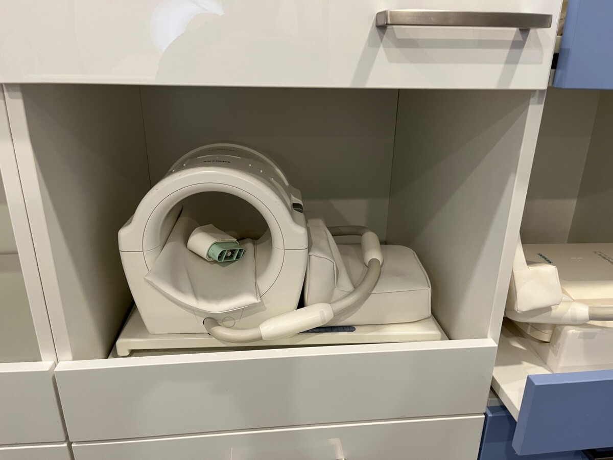 Siemens - MAGNETOM Spectra 3T - MRT-Scanner - MRI Scanner - REF 10837643 - Bauahr 2013