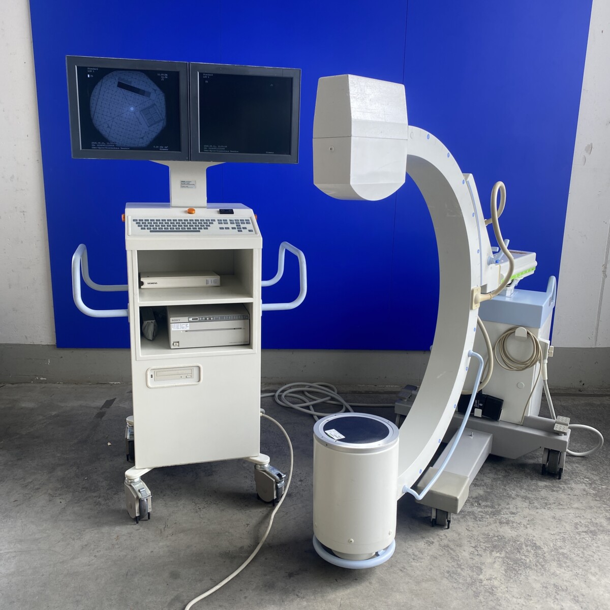 Siemens - SIREMOBIL Compact L - C-Bogen-System - C-arm System - REF 8630506 - Baujahr 2011