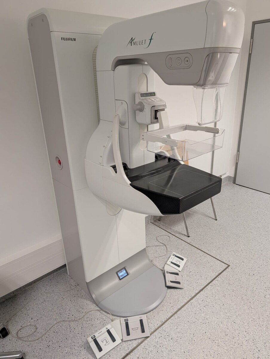 FUJIFILM - Amulet F - Mammographie-System - Mammography System - REF FDR MS-2500 - Baujahr 2013