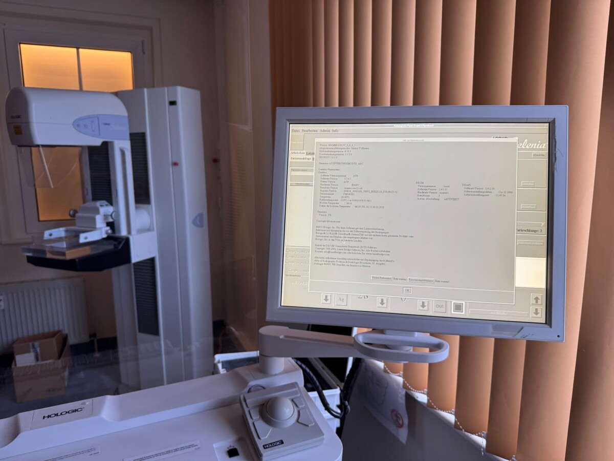 Hologic - Lorad Selenia - Mammographie-System - Mammography System - REF 4-000-0014 - Baujahr 10/2009