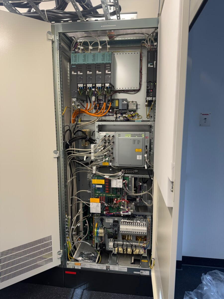 Siemens - Artis one - Angiography System - Angiographie-System - REF 10848600 - Baujahr 01/2020